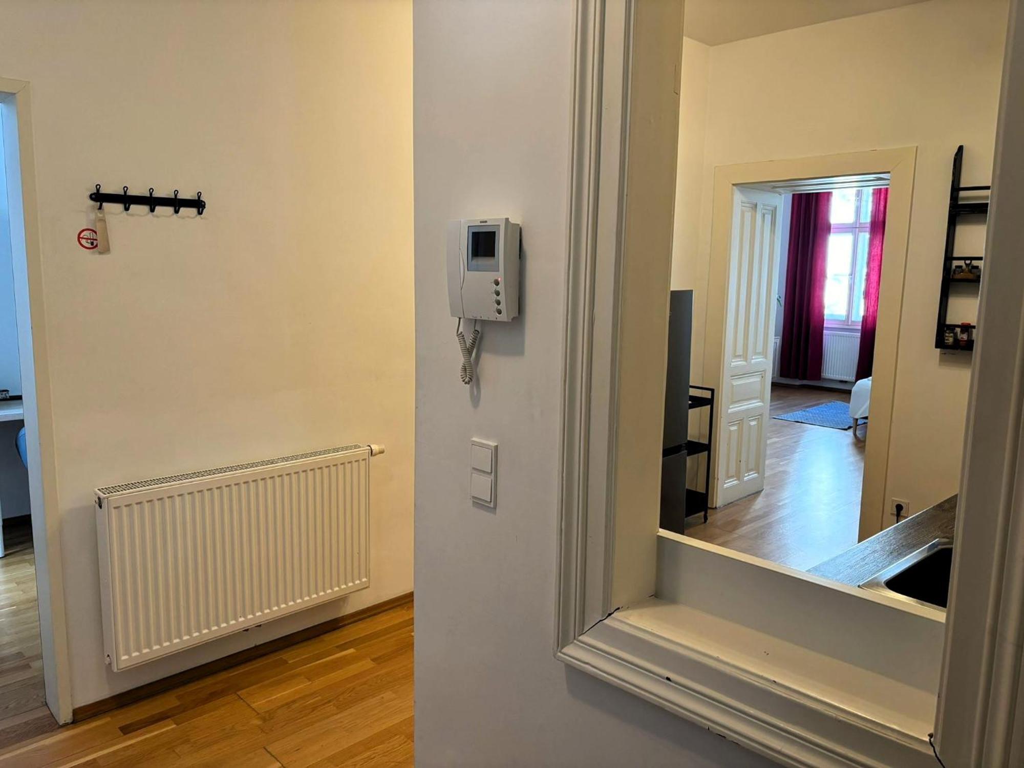 Casa Nostra - Helle Wohnung - Direkt Am Augarten Viena Exterior foto